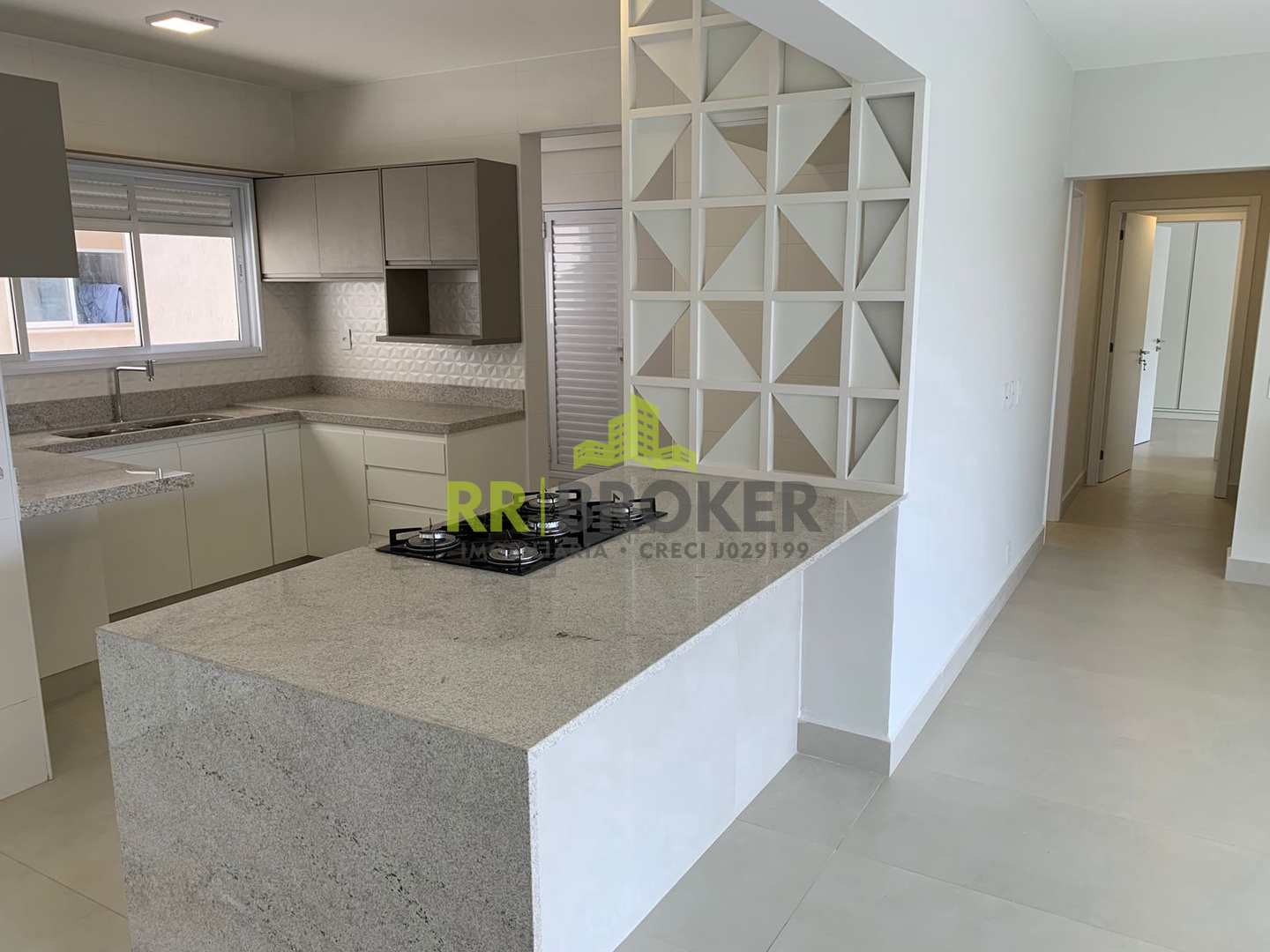 Apartamento para alugar com 3 quartos, 147m² - Foto 2