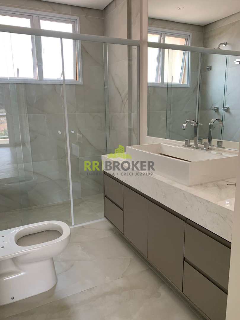 Apartamento para alugar com 3 quartos, 147m² - Foto 9