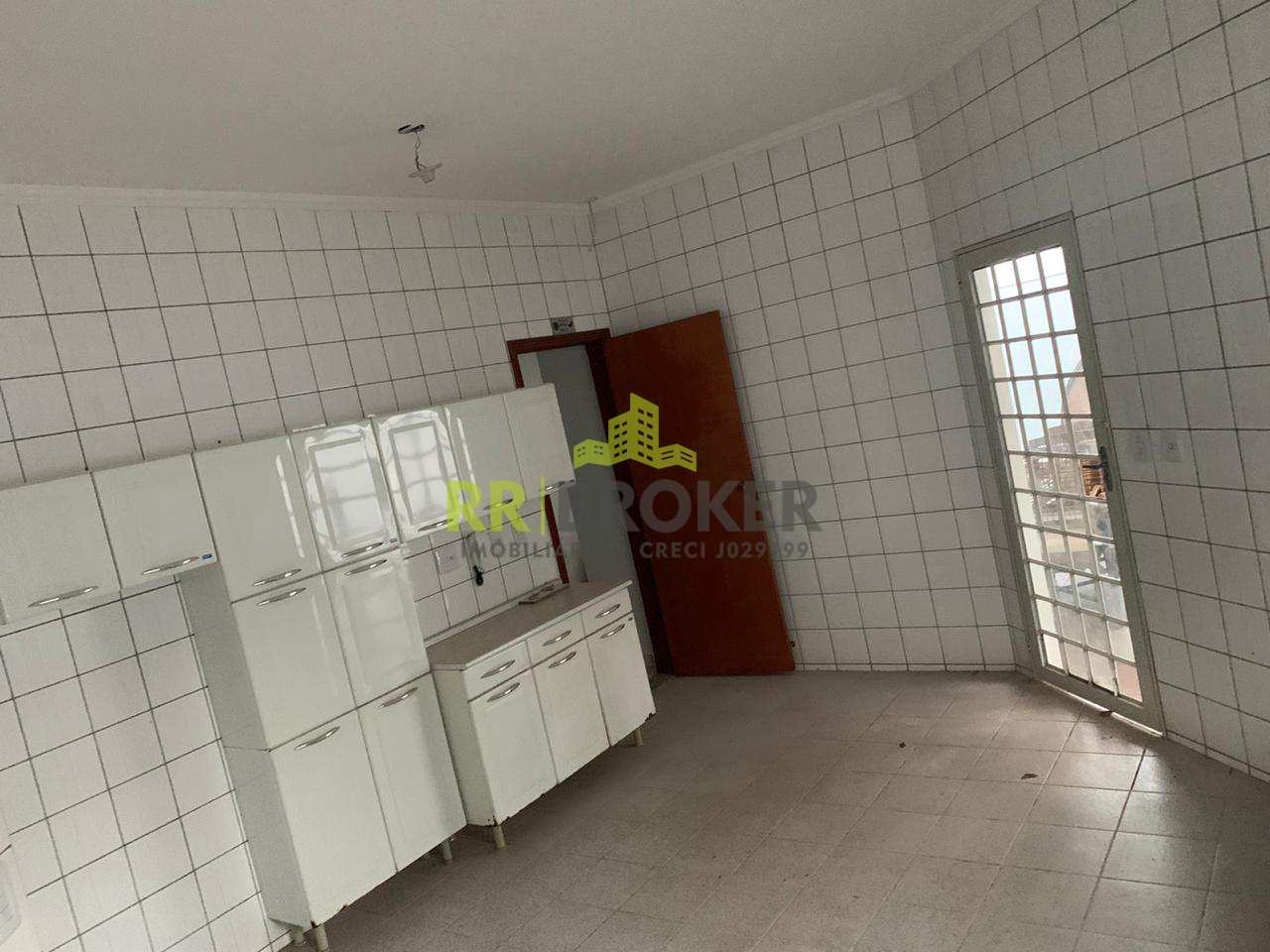 Casa à venda e aluguel com 3 quartos, 233m² - Foto 16