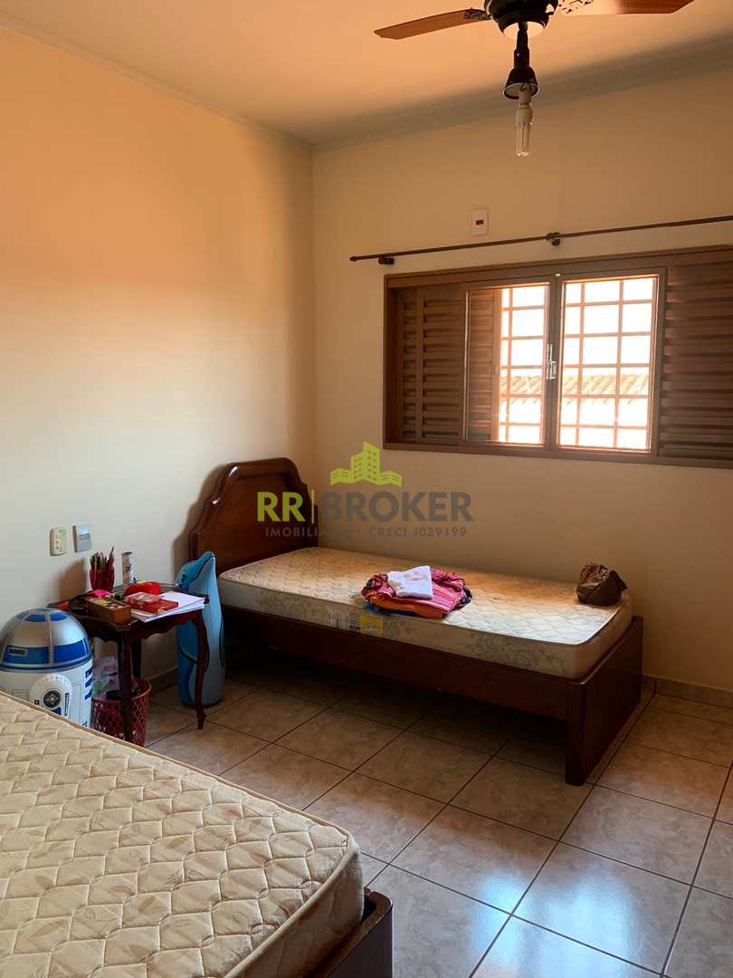 Casa à venda com 4 quartos, 360m² - Foto 21