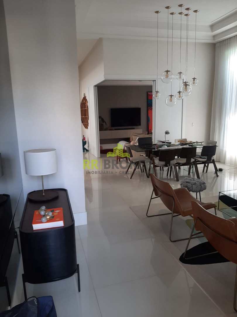 Casa de Condomínio à venda com 3 quartos, 252m² - Foto 9