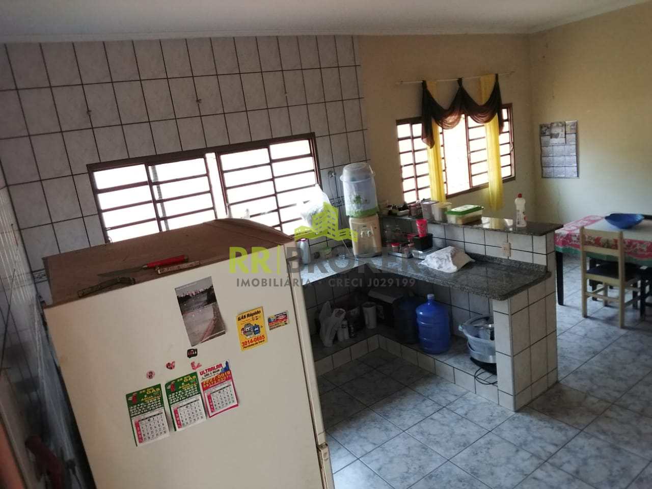 Casa à venda com 3 quartos, 198m² - Foto 16