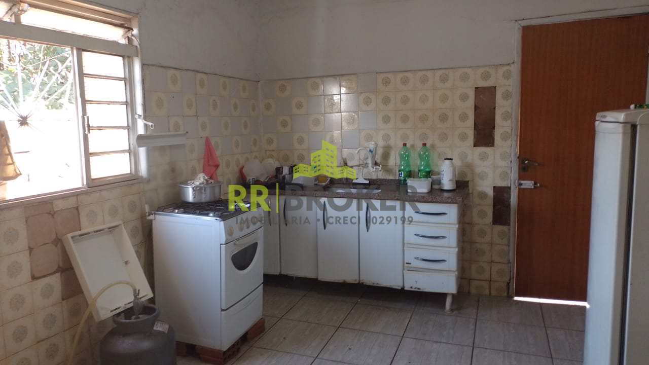 Casa à venda com 3 quartos, 190m² - Foto 16