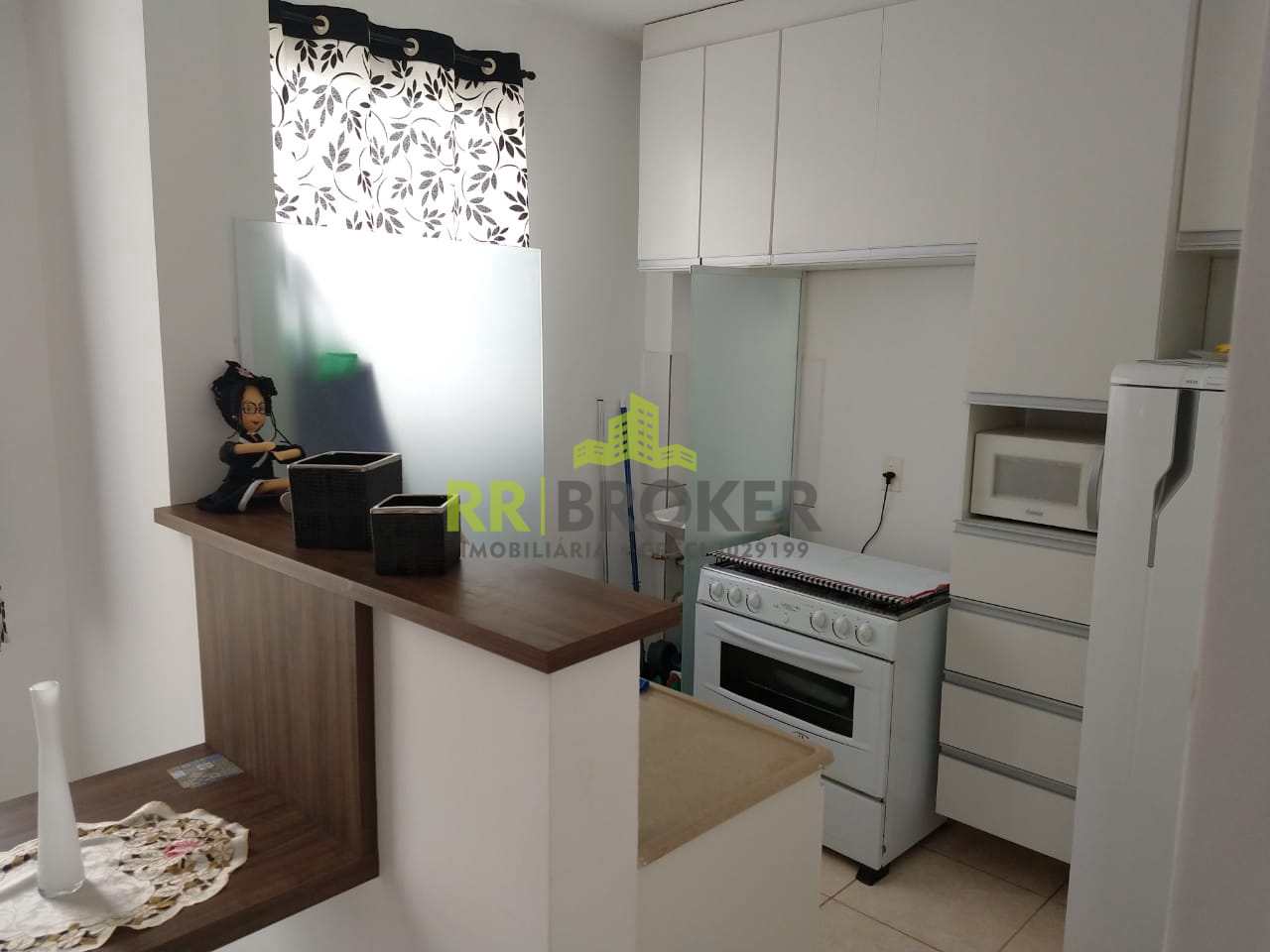 Apartamento à venda com 2 quartos, 44m² - Foto 2