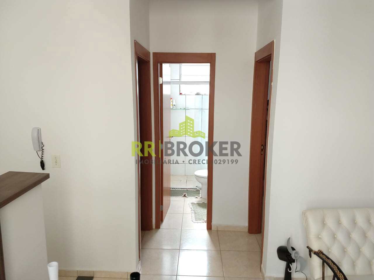 Apartamento à venda com 2 quartos, 44m² - Foto 3