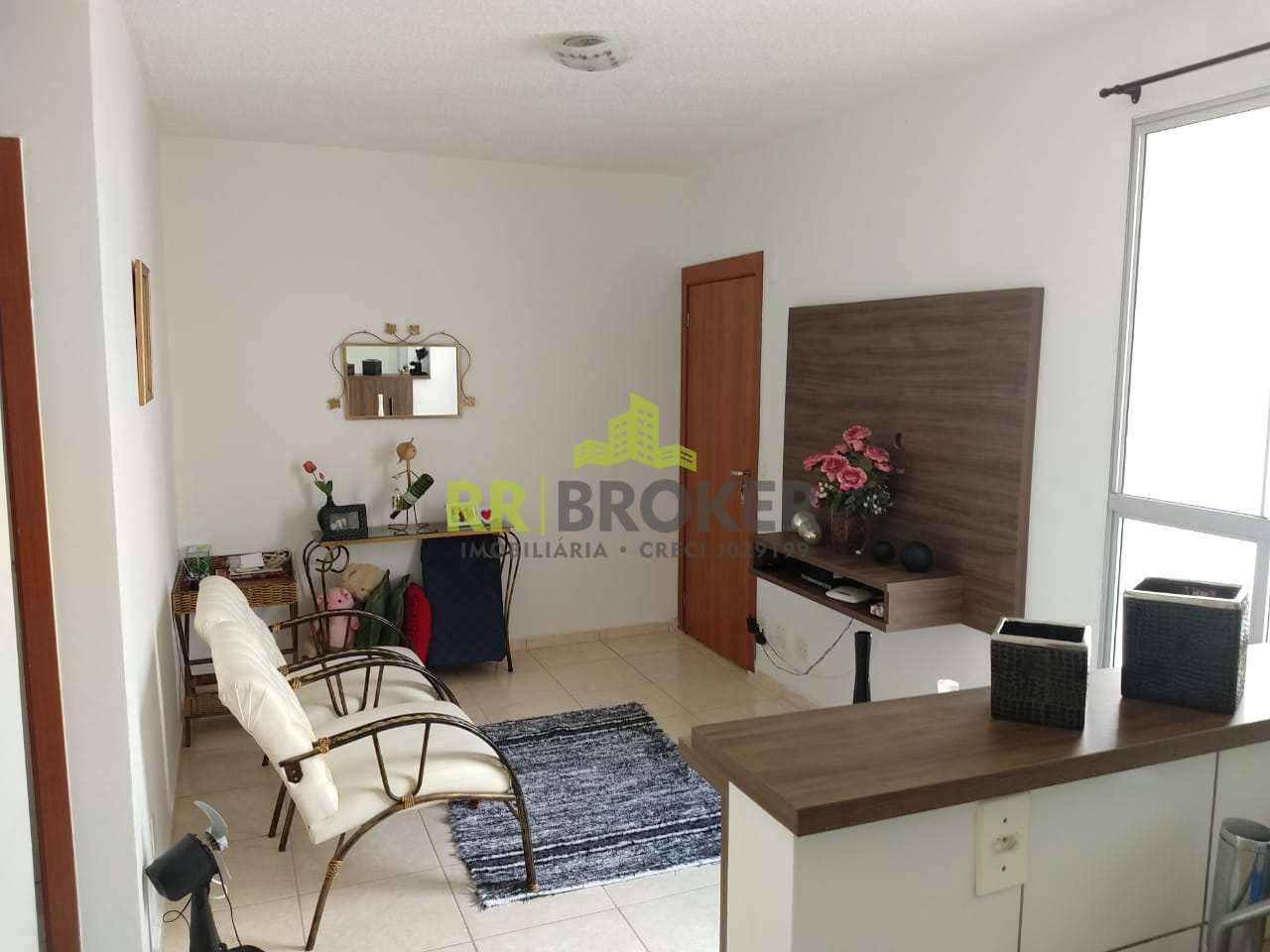 Apartamento à venda com 2 quartos, 44m² - Foto 1