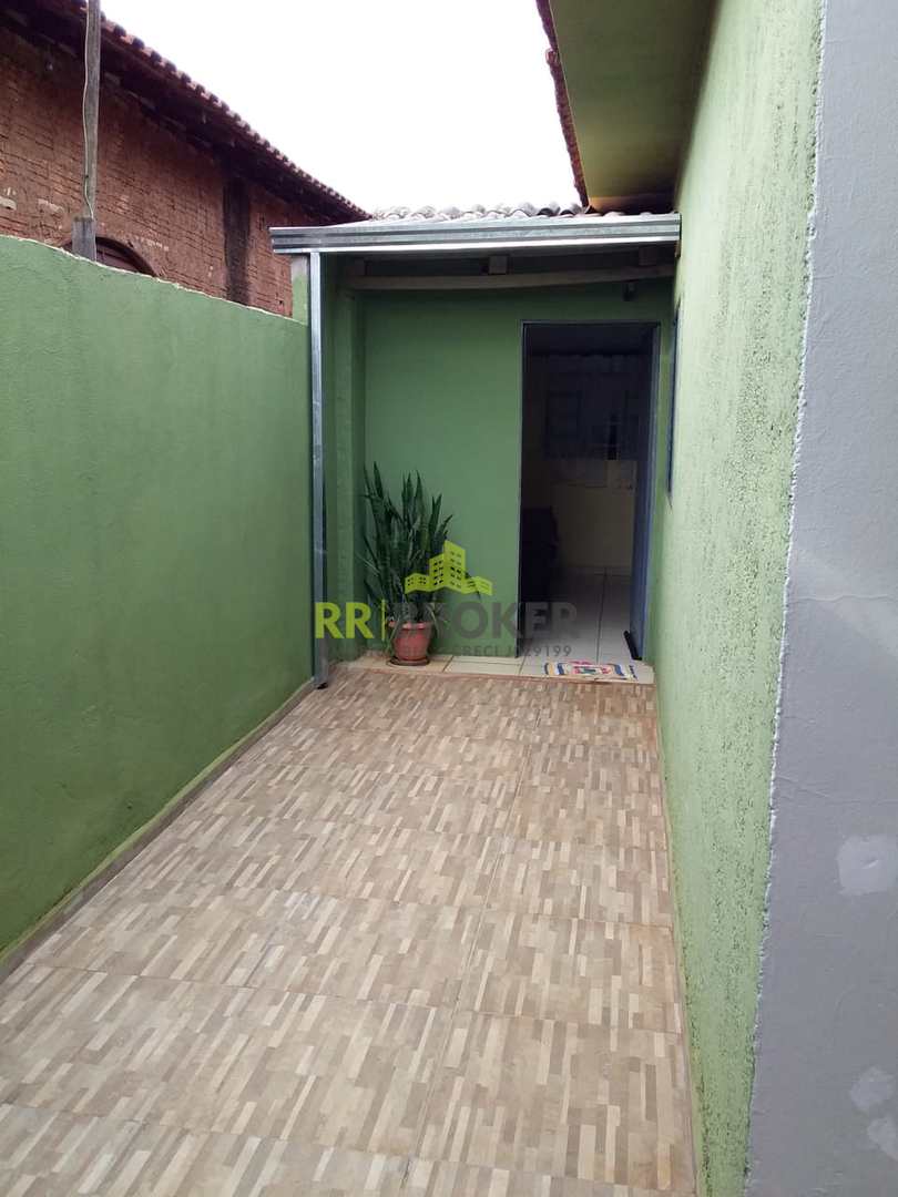 Casa à venda com 3 quartos, 100m² - Foto 8