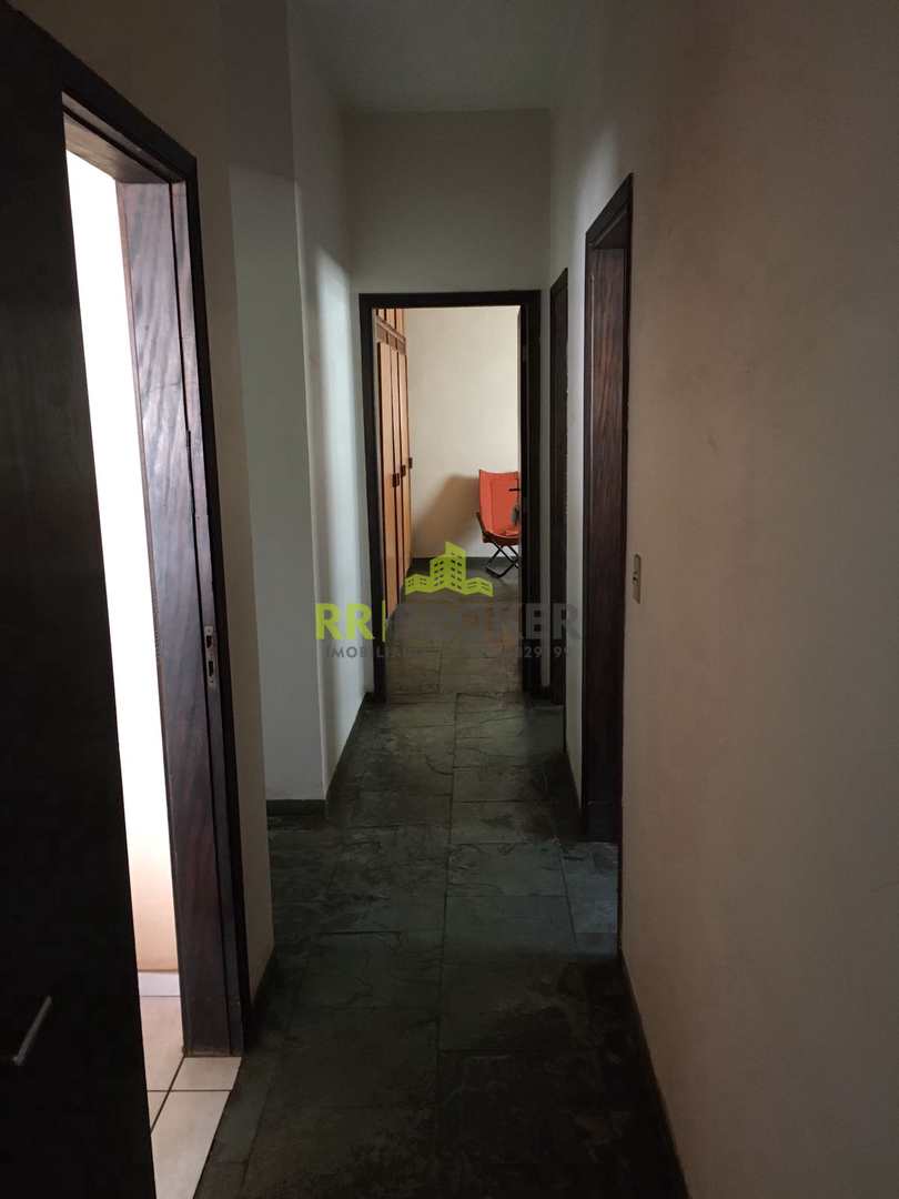 Casa à venda com 3 quartos, 210m² - Foto 35