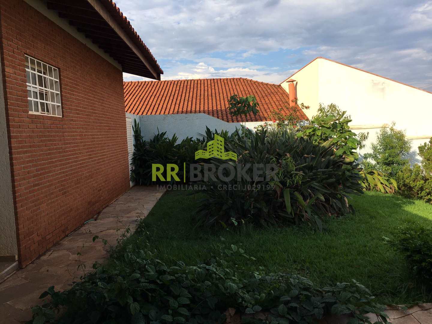 Casa à venda com 4 quartos, 660m² - Foto 6