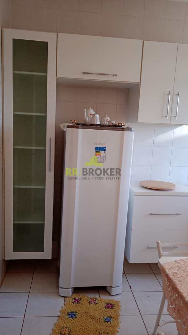 Apartamento à venda com 2 quartos, 64m² - Foto 24