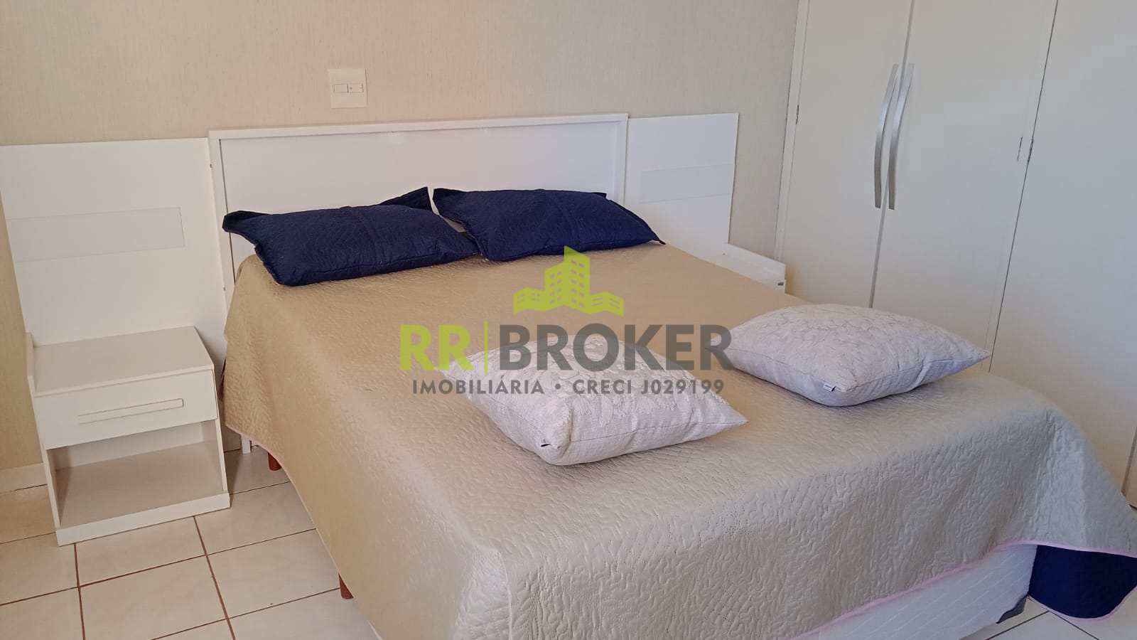 Apartamento à venda com 2 quartos, 64m² - Foto 14