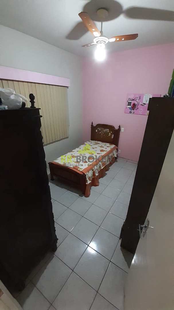 Casa à venda com 3 quartos, 200m² - Foto 12