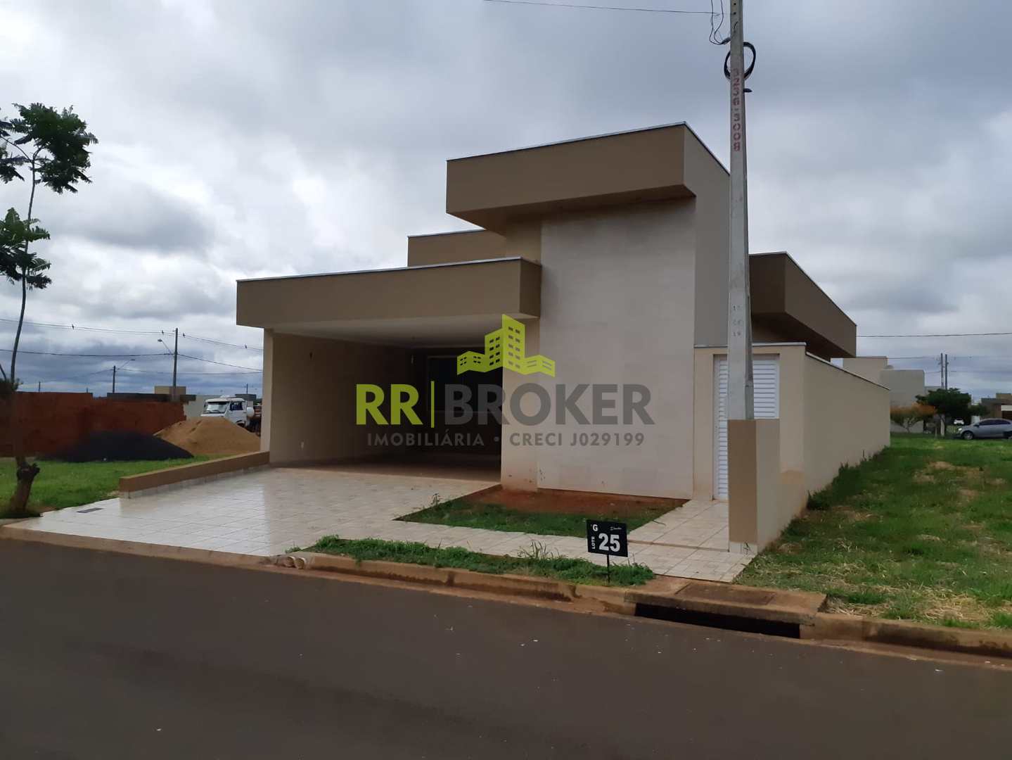 Casa de Condomínio à venda com 3 quartos, 125m² - Foto 1