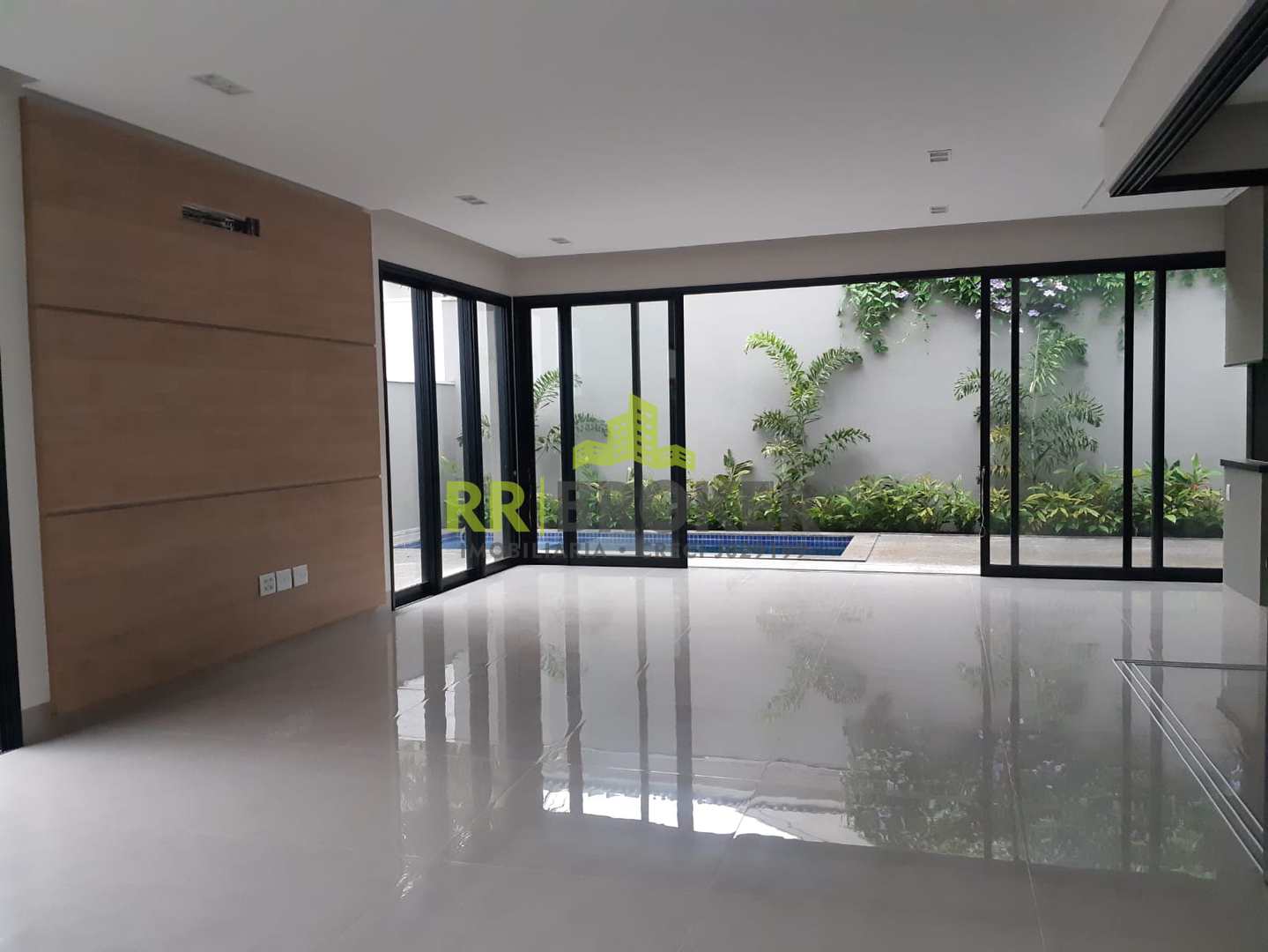 Casa de Condomínio à venda com 4 quartos, 280m² - Foto 5