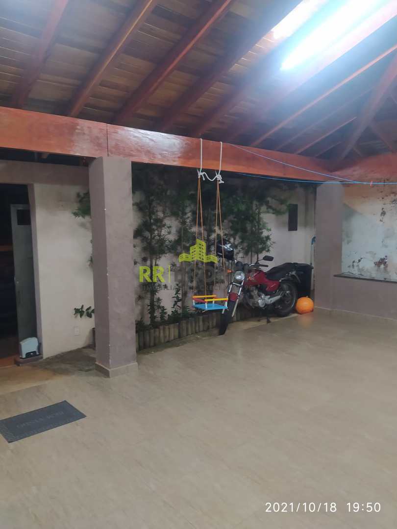 Casa à venda com 3 quartos, 250m² - Foto 12