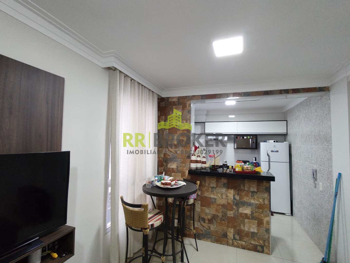 Apartamento à venda com 2 quartos - Foto 2