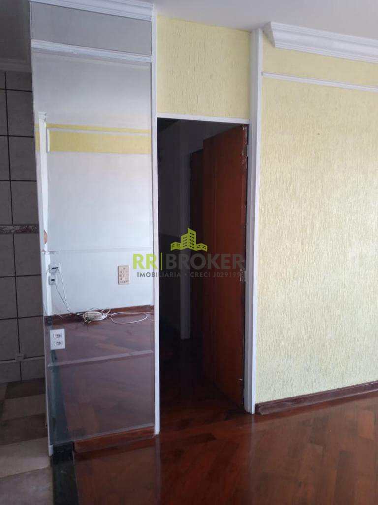 Apartamento à venda e aluguel com 3 quartos - Foto 11