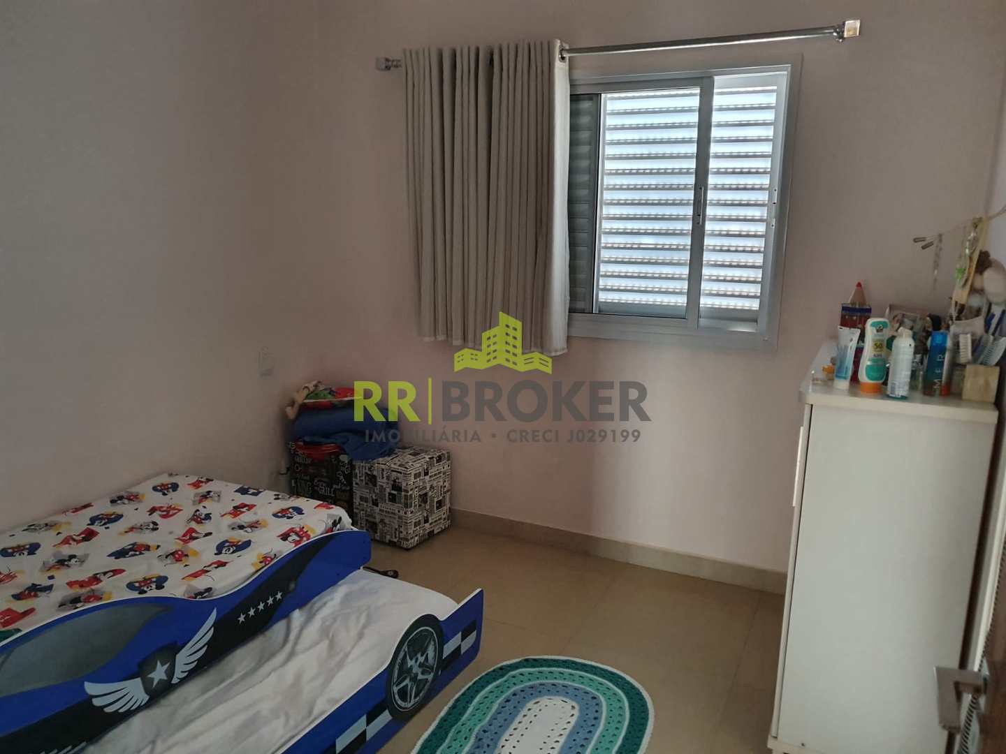 Casa de Condomínio para alugar com 3 quartos, 280m² - Foto 4