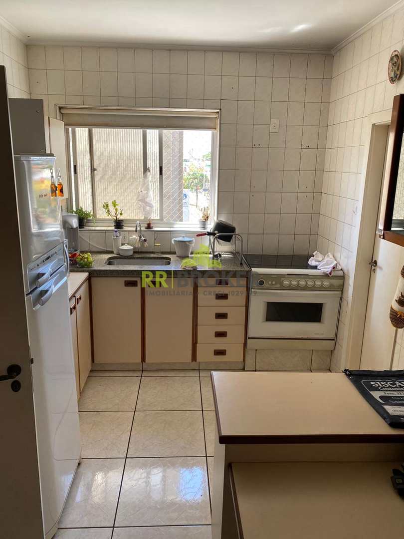 Apartamento à venda e aluguel com 4 quartos, 180m² - Foto 7