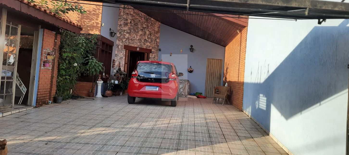 Casa com 3 quartos, Vila Santana, Sorocaba - R$ 800 mil, Cod: 386