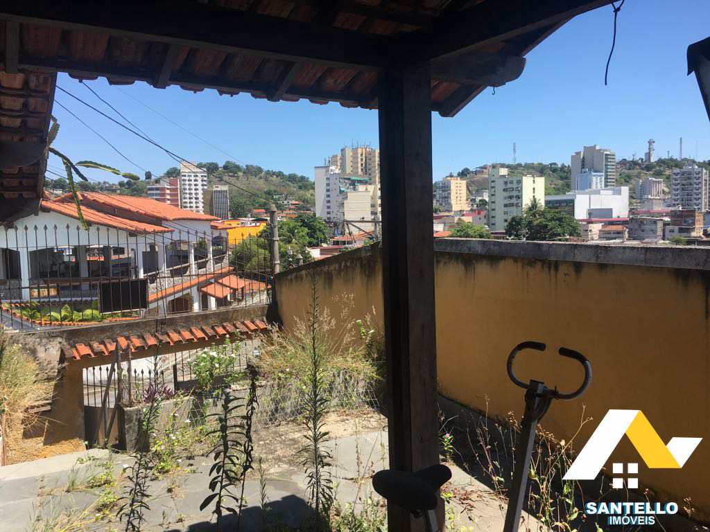 Casa à venda com 4 quartos, 230m² - Foto 7