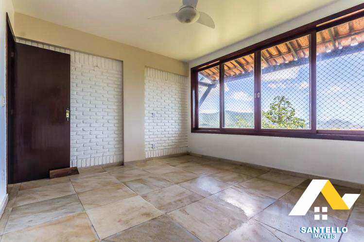 Casa à venda com 3 quartos, 266m² - Foto 31