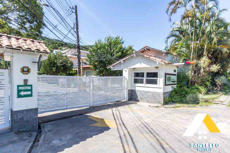 Casa à venda com 3 quartos, 266m² - Foto 57