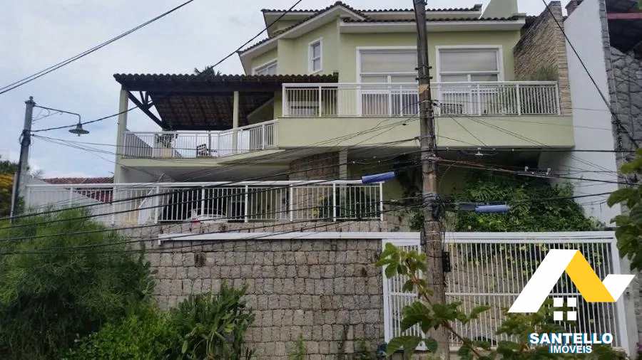 Casa de Condomínio à venda com 4 quartos, 365m² - Foto 1