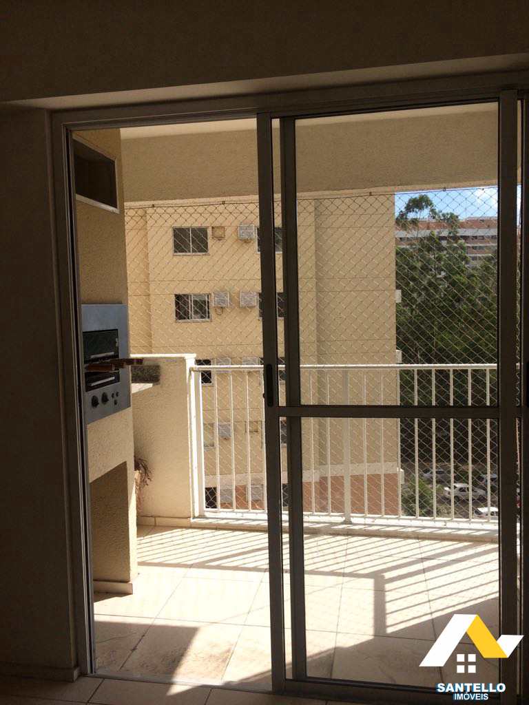 Apartamento à venda com 3 quartos, 75m² - Foto 2