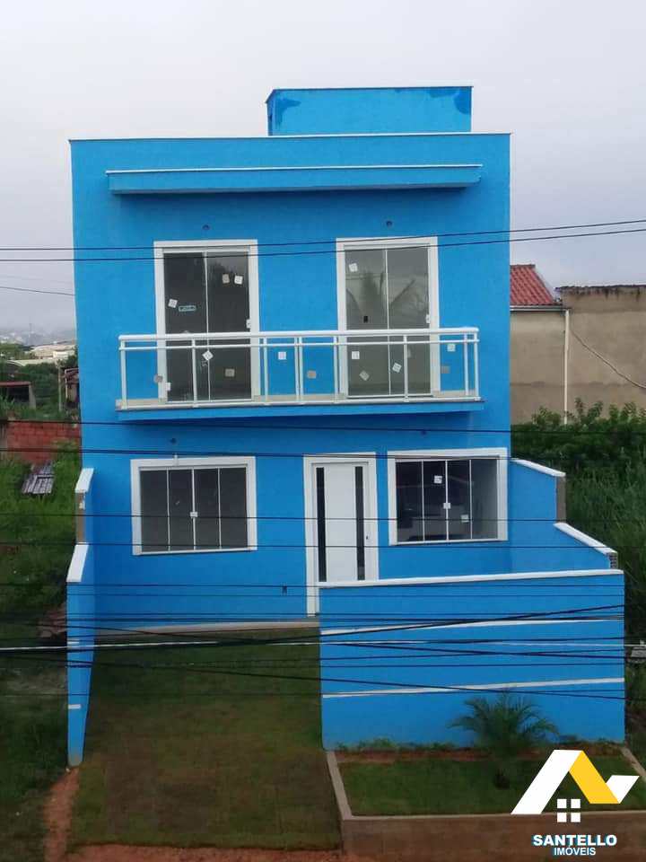 Casa à venda com 3 quartos, 100m² - Foto 4