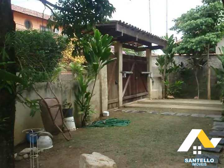 Casa à venda com 3 quartos, 120m² - Foto 1