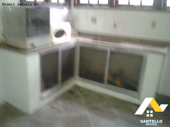 Casa à venda com 4 quartos, 200m² - Foto 12