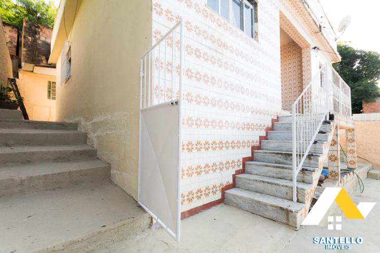 Casa à venda com 3 quartos, 130m² - Foto 3