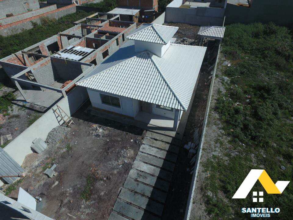 Casa à venda com 3 quartos, 100m² - Foto 3