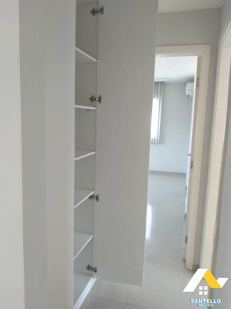 Casa à venda com 4 quartos, 350m² - Foto 16