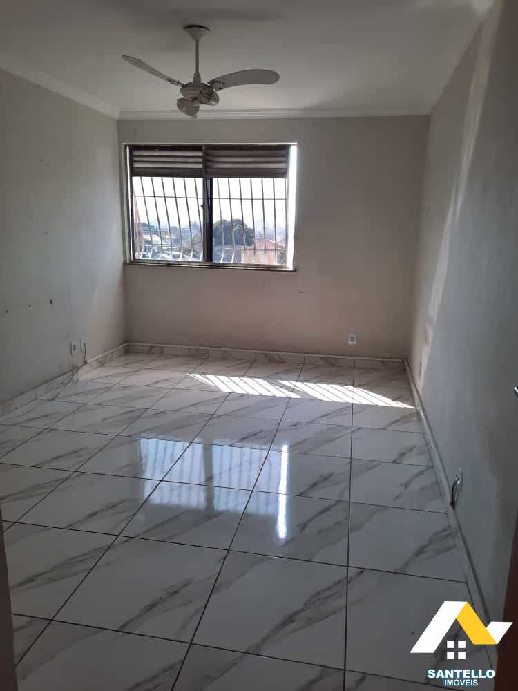 Apartamento à venda com 2 quartos, 70m² - Foto 4