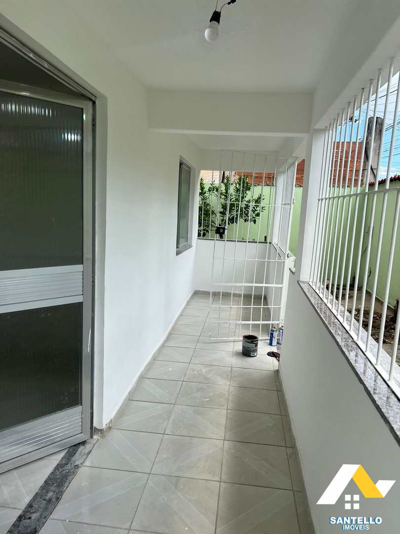 Casa à venda com 3 quartos, 90m² - Foto 4