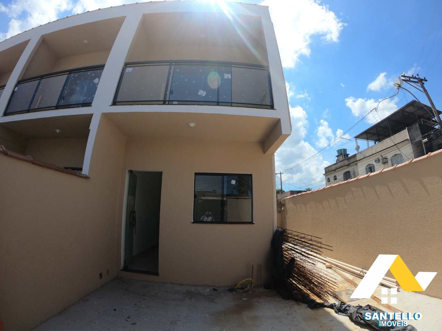 Casa à venda com 2 quartos, 70m² - Foto 2