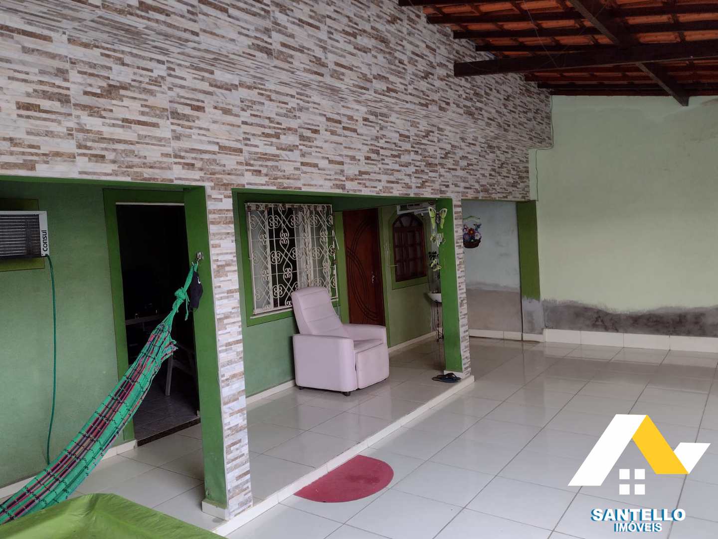 Casa à venda com 3 quartos, 90m² - Foto 4