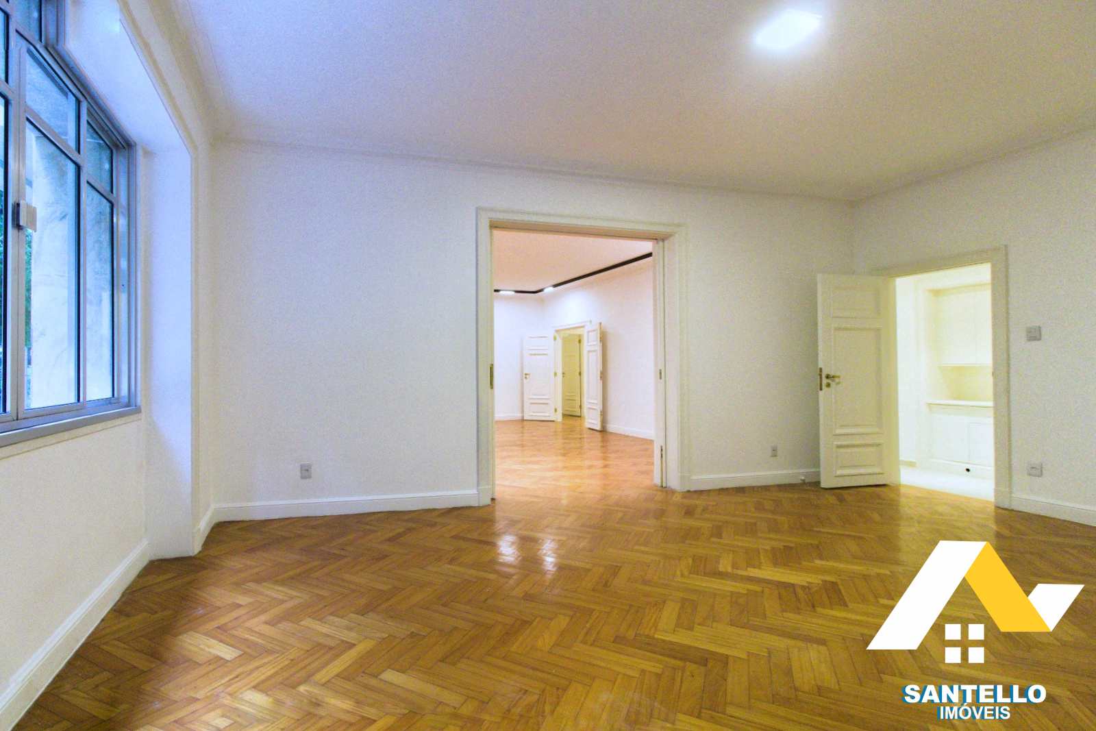 Apartamento à venda com 4 quartos, 320m² - Foto 7