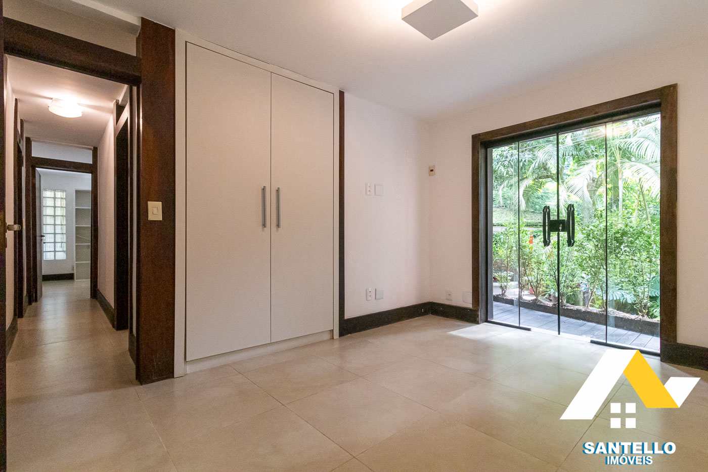 Casa de Condomínio à venda com 5 quartos, 384m² - Foto 45