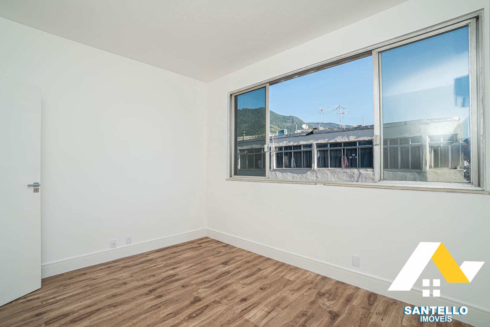 Apartamento à venda com 4 quartos, 130m² - Foto 25