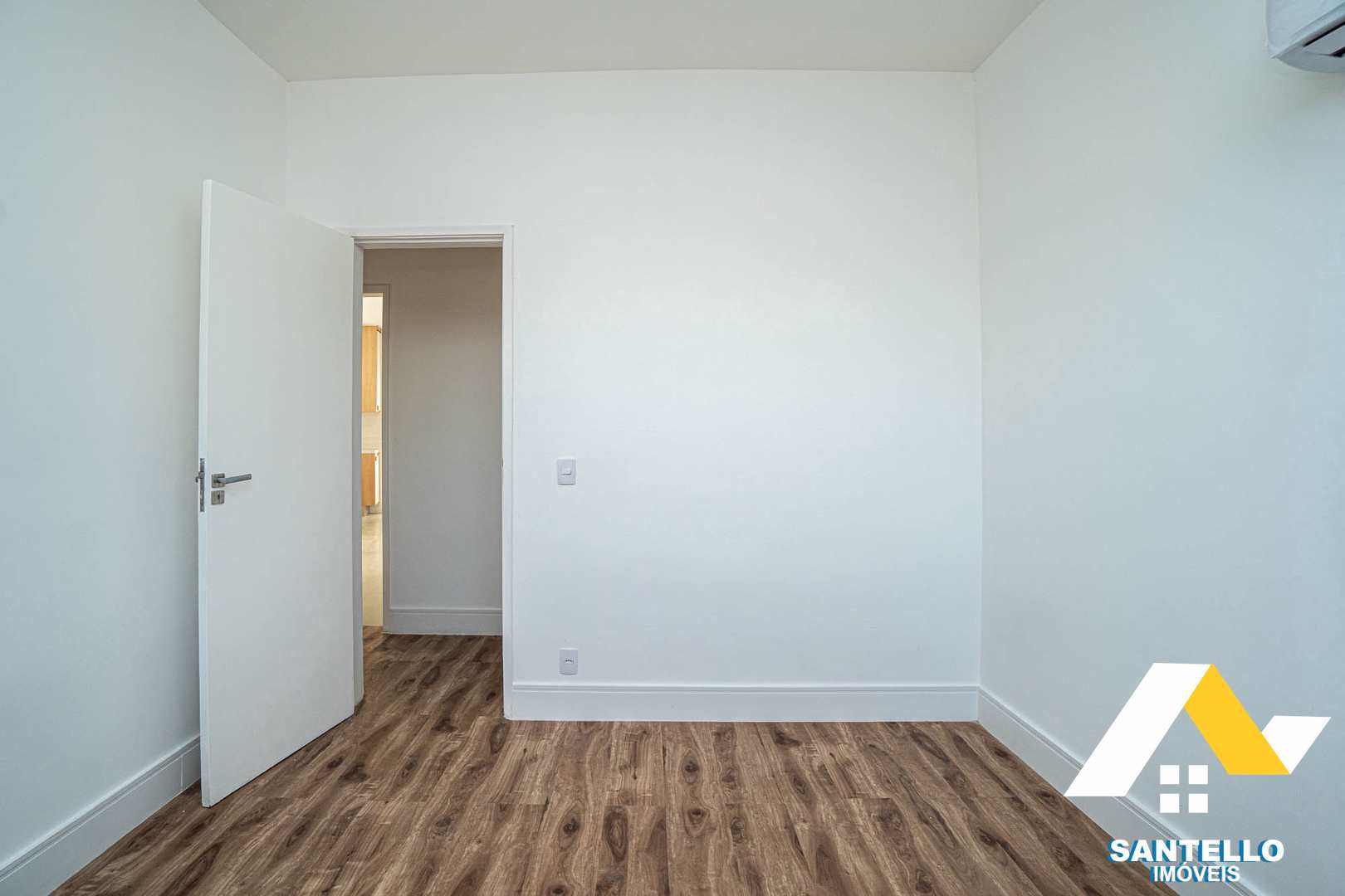 Apartamento à venda com 4 quartos, 130m² - Foto 9