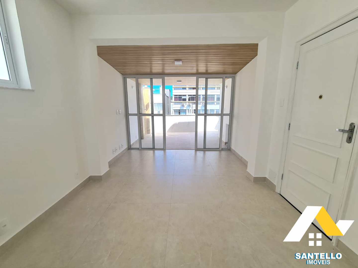 Cobertura à venda com 1 quarto, 78m² - Foto 1