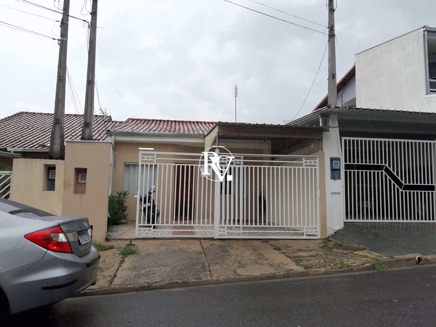 Casa de Condomínio com 2 dorms, Jardim Residencial Villa Amato