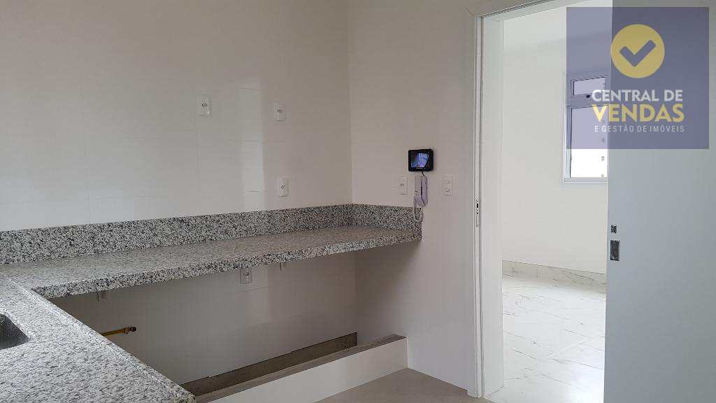 Apartamento à venda com 3 quartos, 171m² - Foto 26