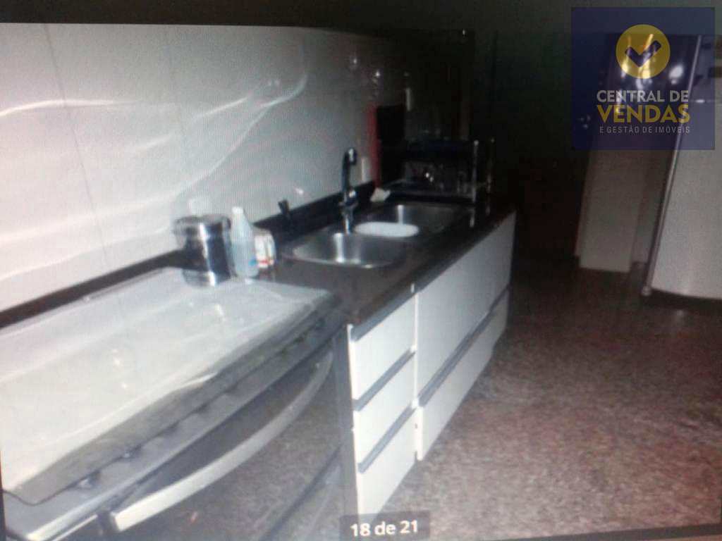 Apartamento à venda com 4 quartos, 240m² - Foto 5