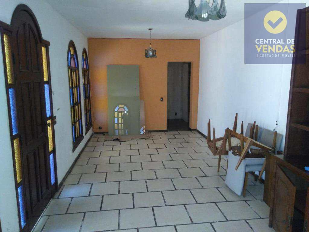 Casa à venda com 3 quartos, 360m² - Foto 26