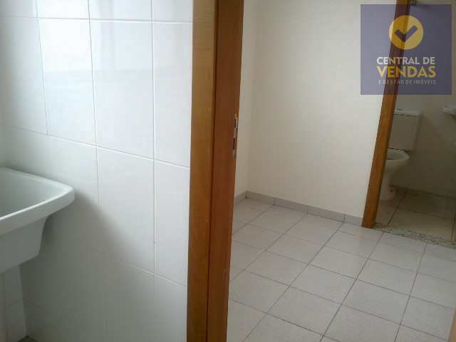 Apartamento à venda com 3 quartos, 134m² - Foto 3