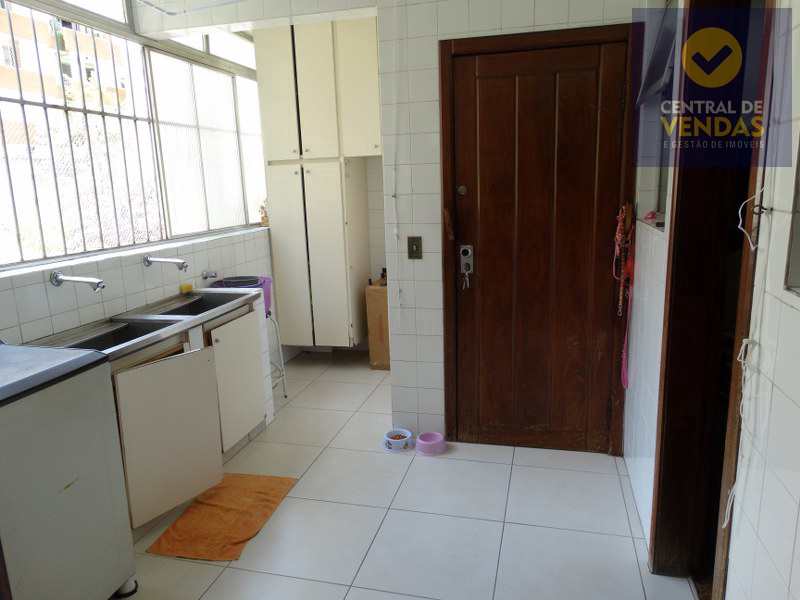 Apartamento à venda com 4 quartos, 280m² - Foto 9